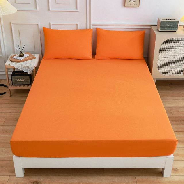 Fitted Solid Color Bed Covers