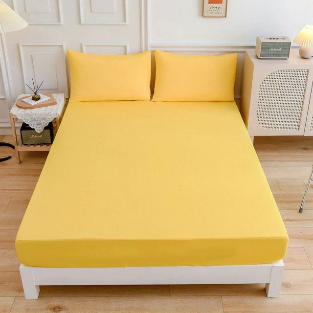 Fitted Solid Color Bed Covers