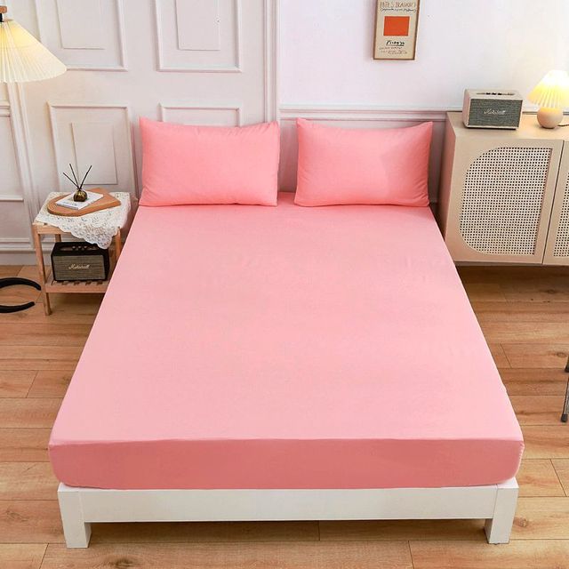 Fitted Solid Color Bed Covers